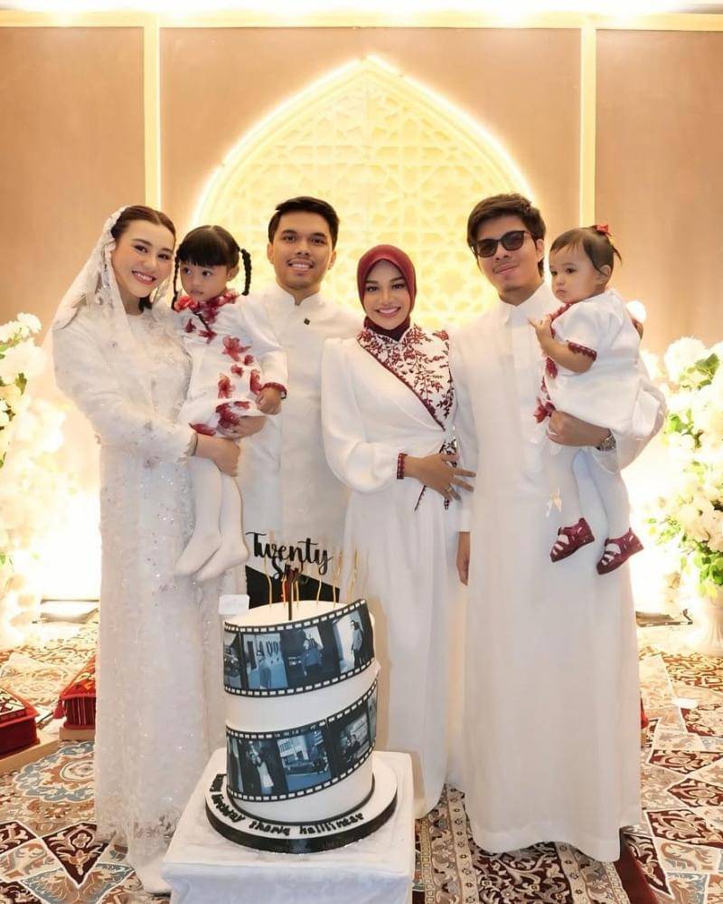 Instagram.com/aurelie.hermansyah